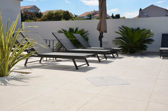 Modern and fully equipped apartments for a carefree stay, Apartments Toma Novalja Novalja